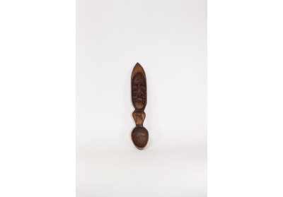 Lingură lemn decorativă sculptată mască tradiţională medie